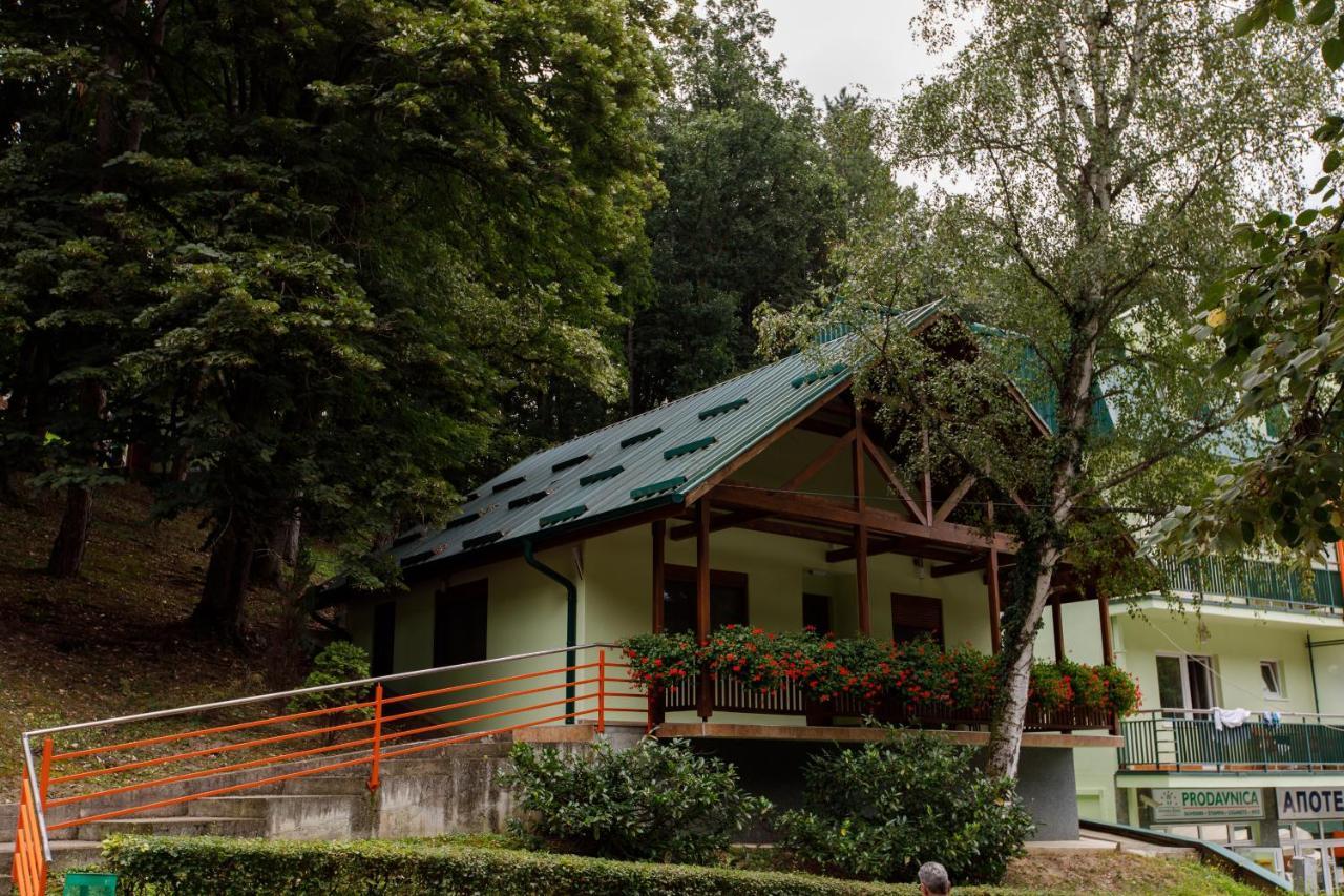 Hotel Clinic For Rehabilitation Vujan Čačak Exterior foto